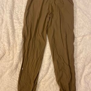 Lululemon joggers